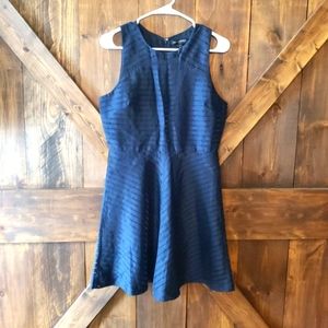 💙🩵💙 Read description..  Navy blue chevron dress petite medium